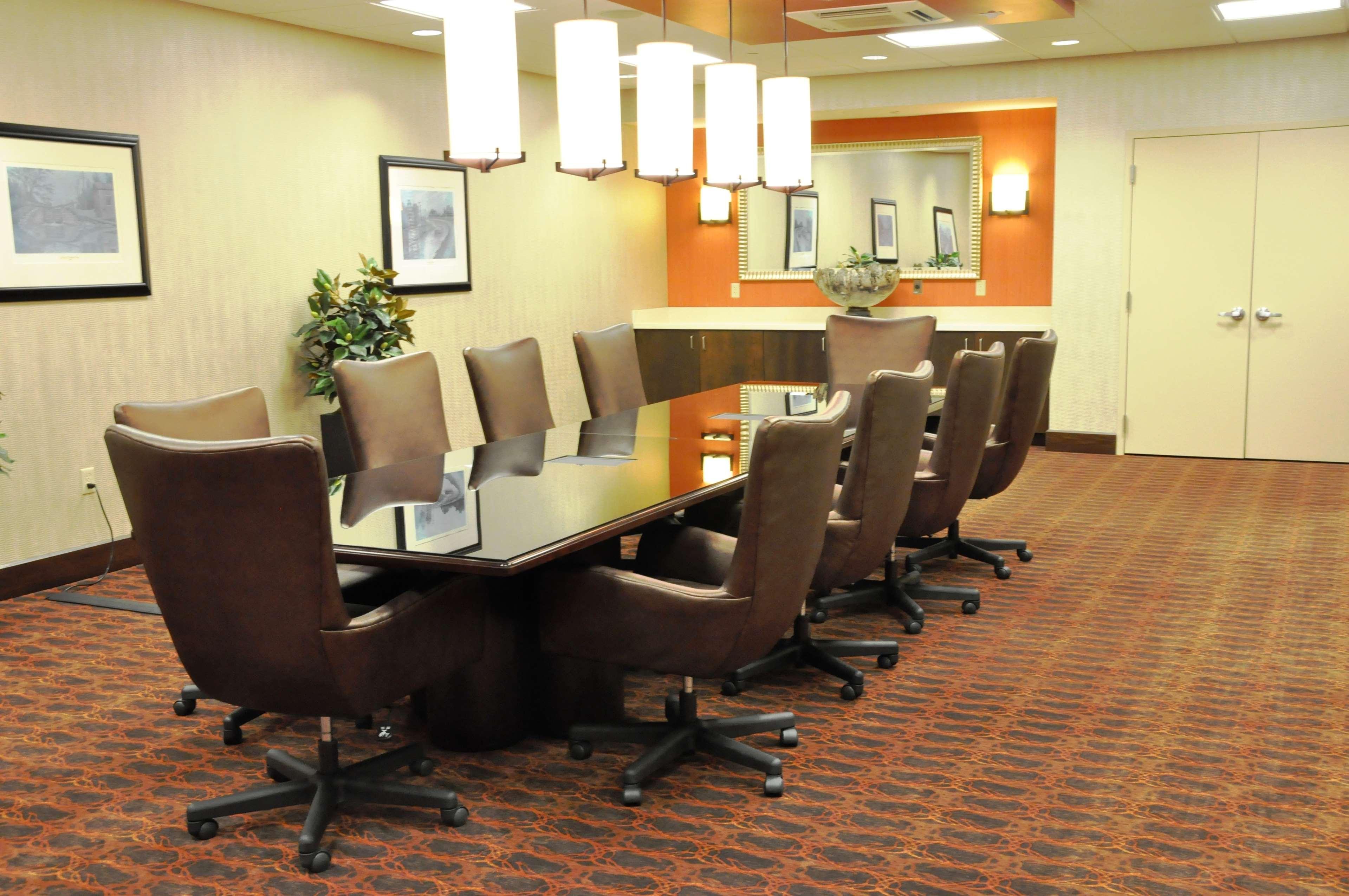 Hampton Inn & Suites Cincinnati / Uptown - University Area Facilități foto